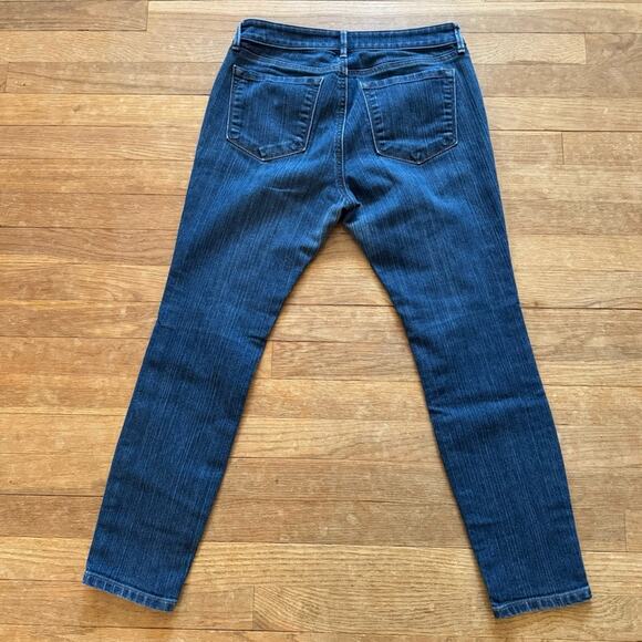 Loft dark wash curvy skinny low rise jeans pants size 6P
b28 - Picture 5 of 5